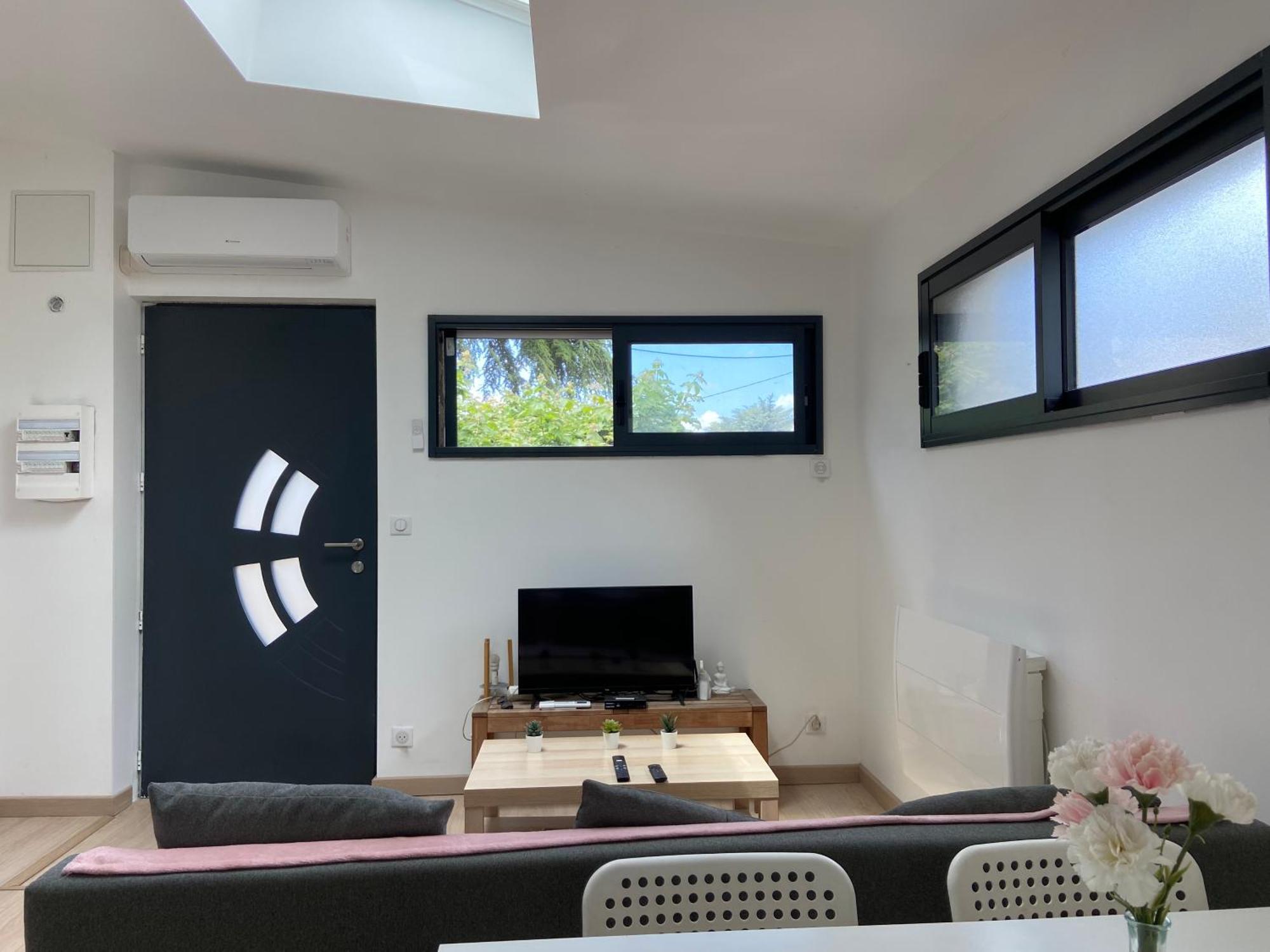 Appartement Paisible Proche Centre Ville ブロン エクステリア 写真
