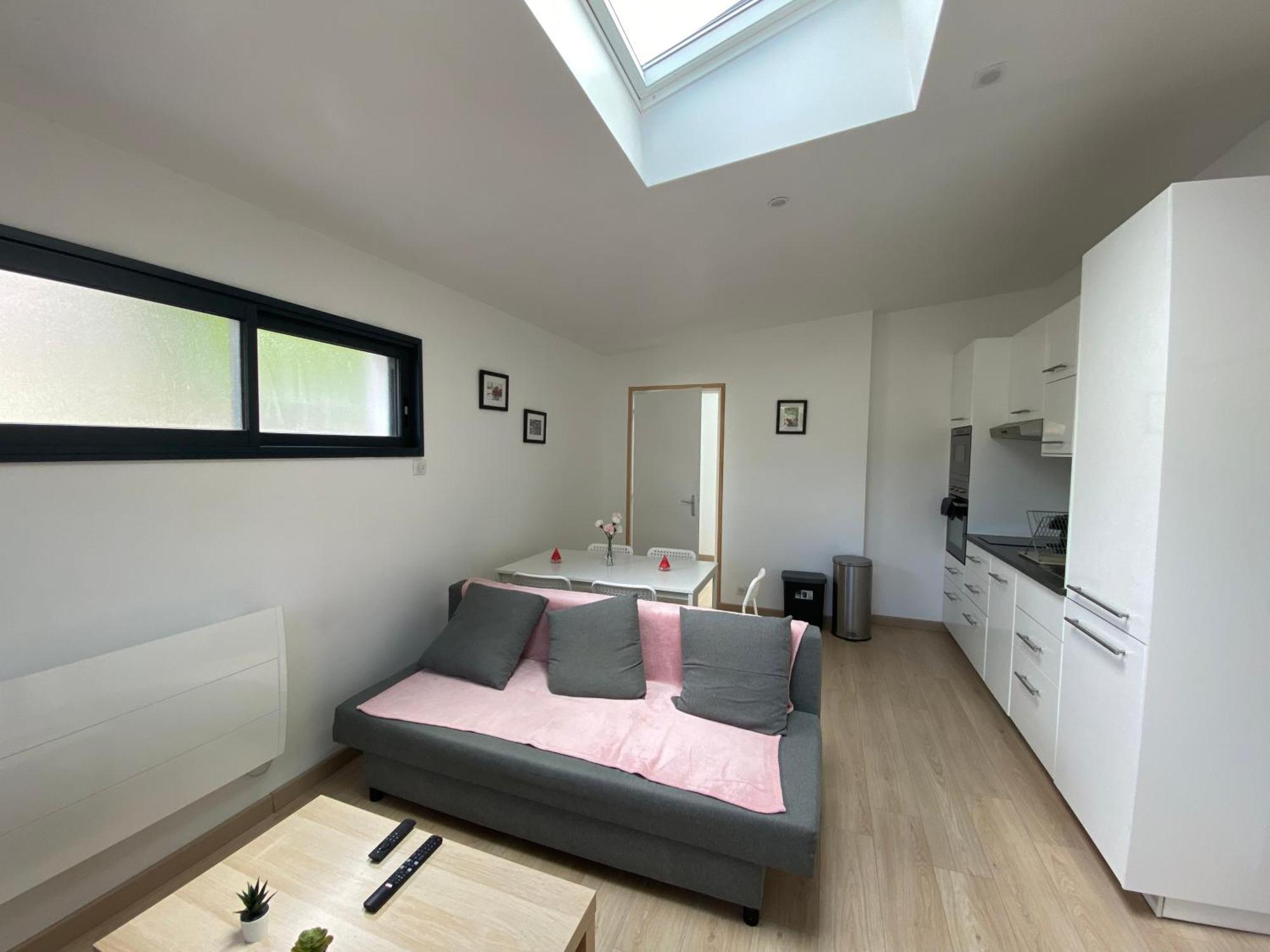 Appartement Paisible Proche Centre Ville ブロン エクステリア 写真